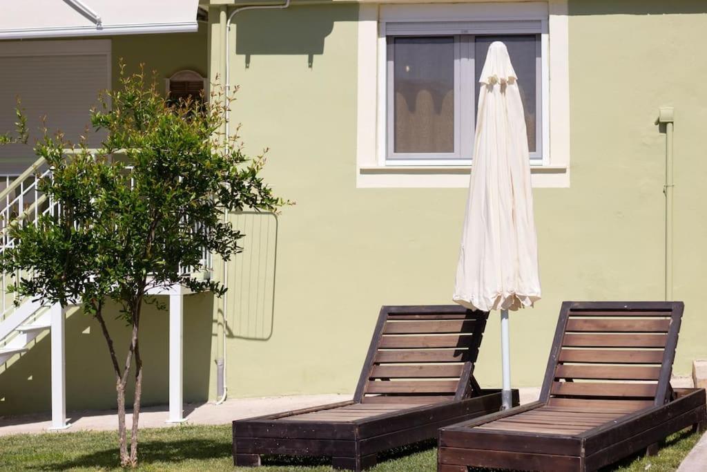Villa Annis House Epanomi Esterno foto